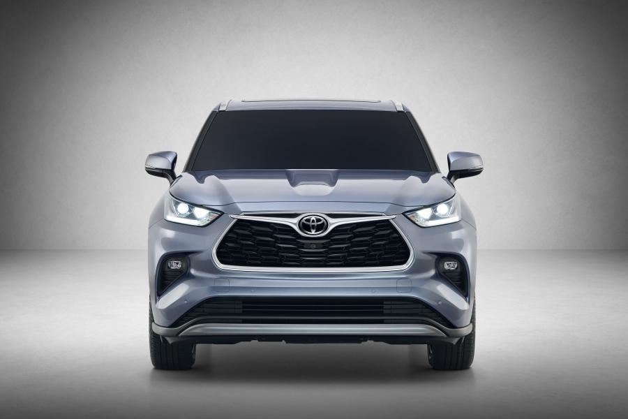  Toyota Highlander Platinum AWD 2019 года  (NA) (фото 3 из 41)